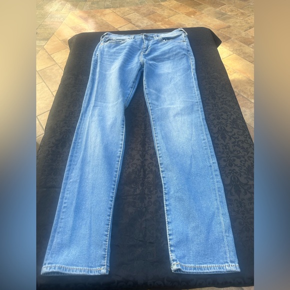True Religion ROCCO Relaxed Skinny size 34
Inseam 34” - Picture 2 of 7
